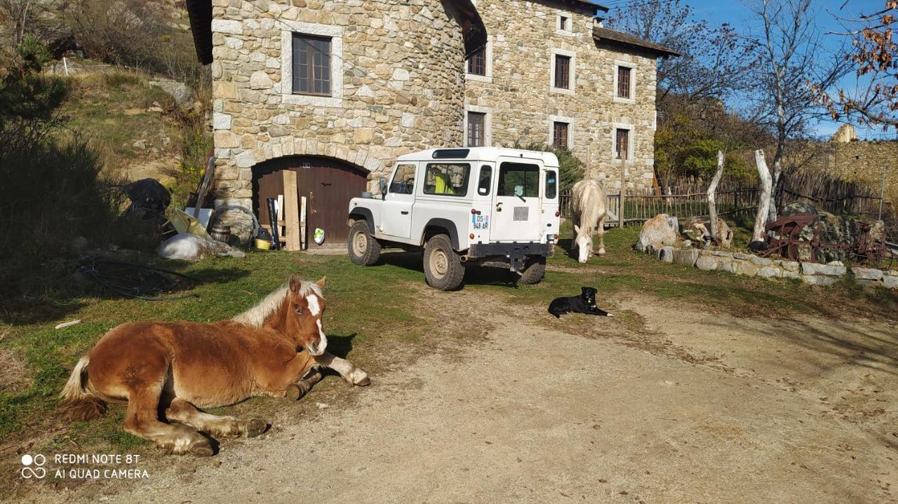 Appartamento Ferme de Béna Enveitg Esterno foto